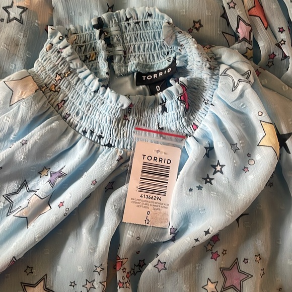 🚨New TORRID Mini Clipdot Blouson Sleeve Mock Neck Skater Dress Size 0 (L/12) - Picture 5 of 5